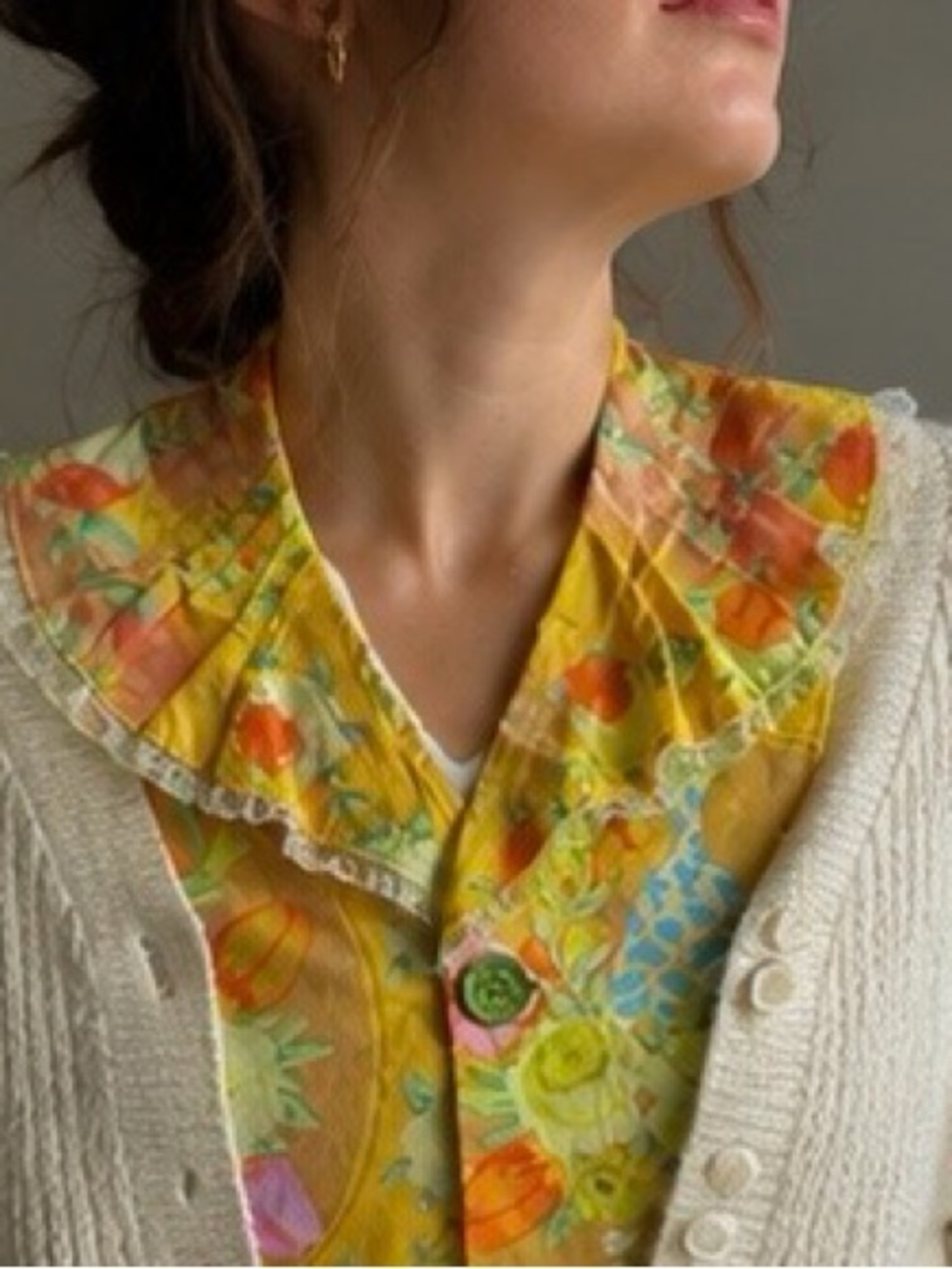Vintage Floral Ruffle Collar Vest / Tie Waist Top – One of a Kind